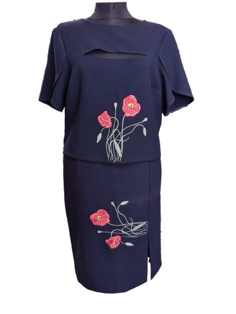 a2 COMPLEU- 620lei, m-42, c 65-poliester-33vascoza-2elastan